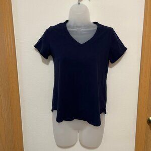 Old Navy Navy Blue V-Neck T-Shirt (X-Small)